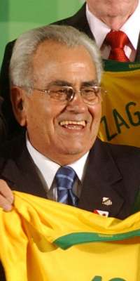 Zito, Brazilian footballer, dies at age 82